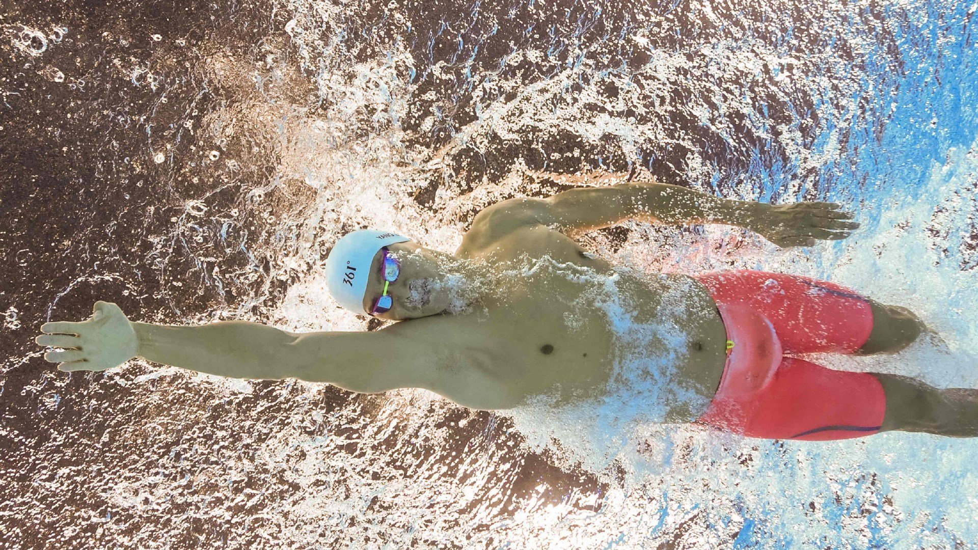 女篮精神点燃每一位追梦少年,女篮团队精神